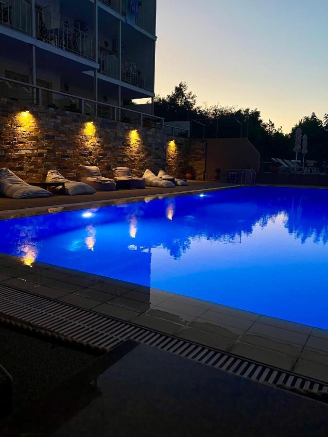 פטיטיריון Hotel Nereides מראה חיצוני תמונה