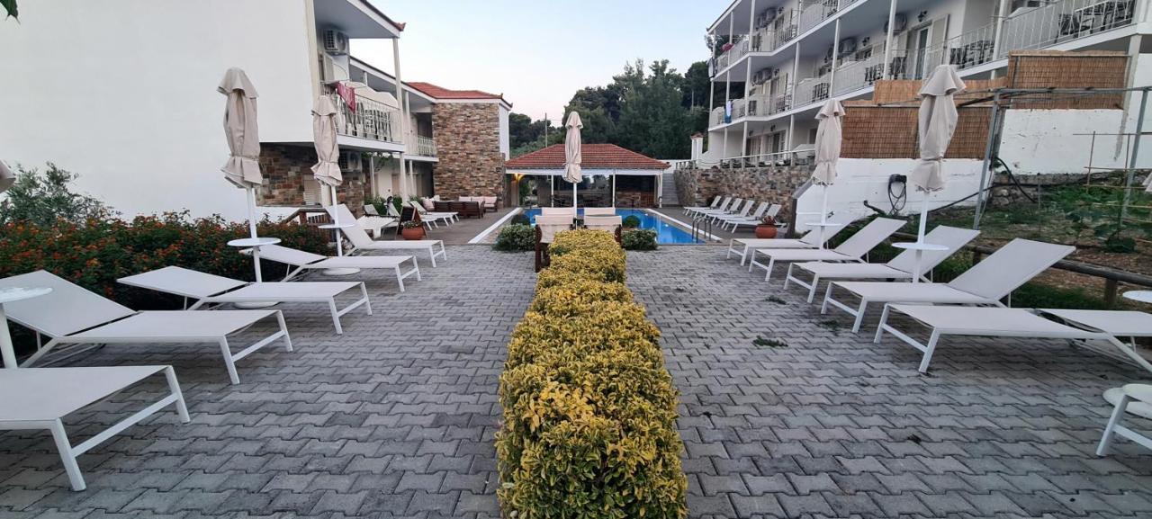 פטיטיריון Hotel Nereides מראה חיצוני תמונה