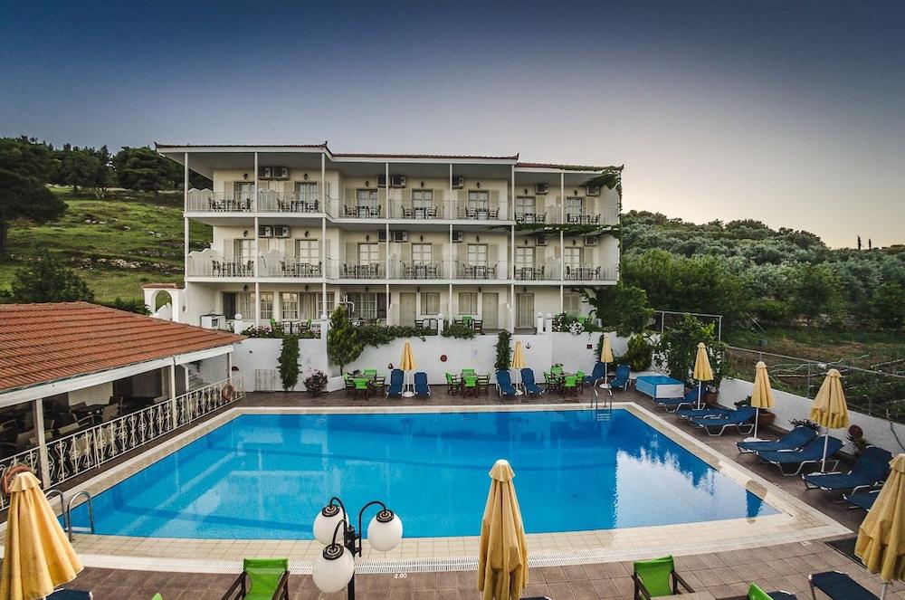 פטיטיריון Hotel Nereides מראה חיצוני תמונה