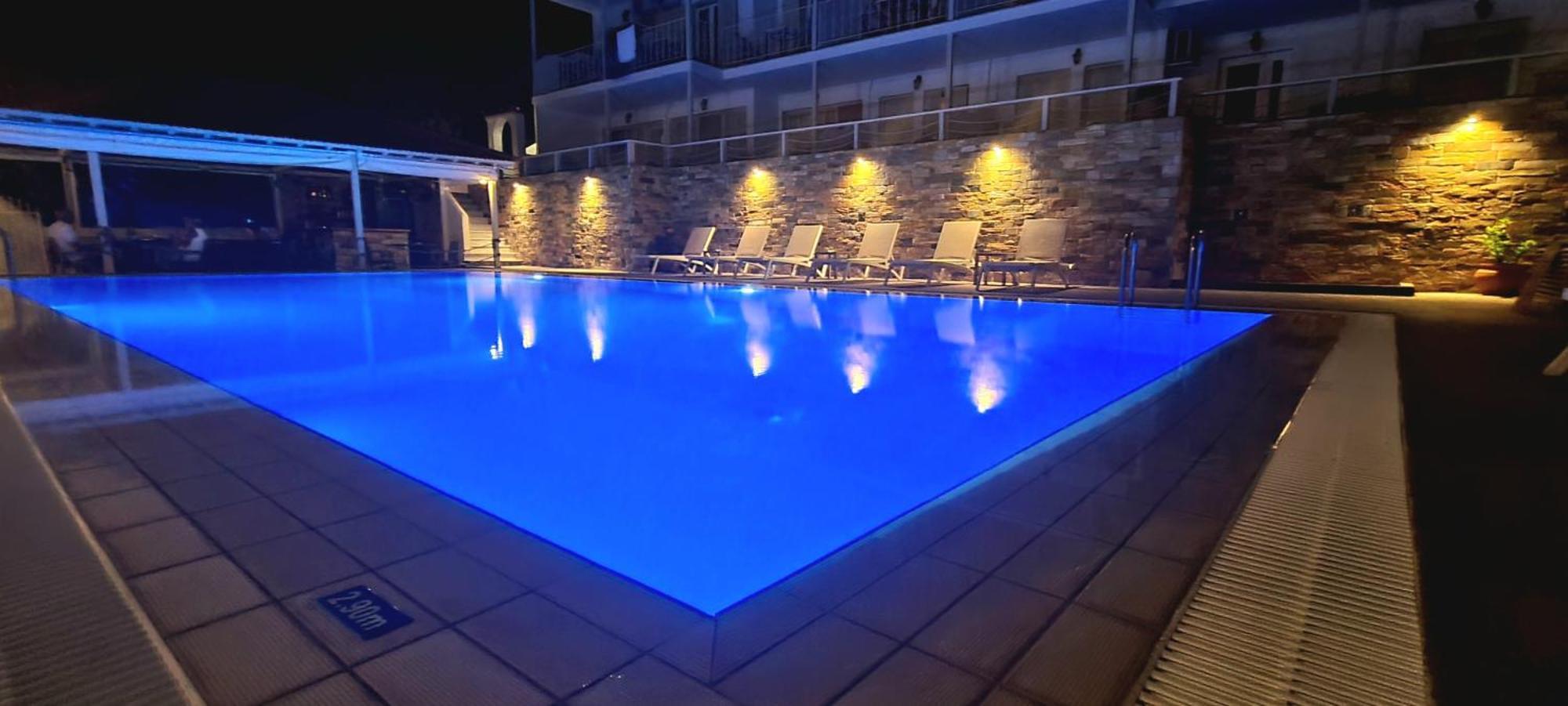 פטיטיריון Hotel Nereides מראה חיצוני תמונה