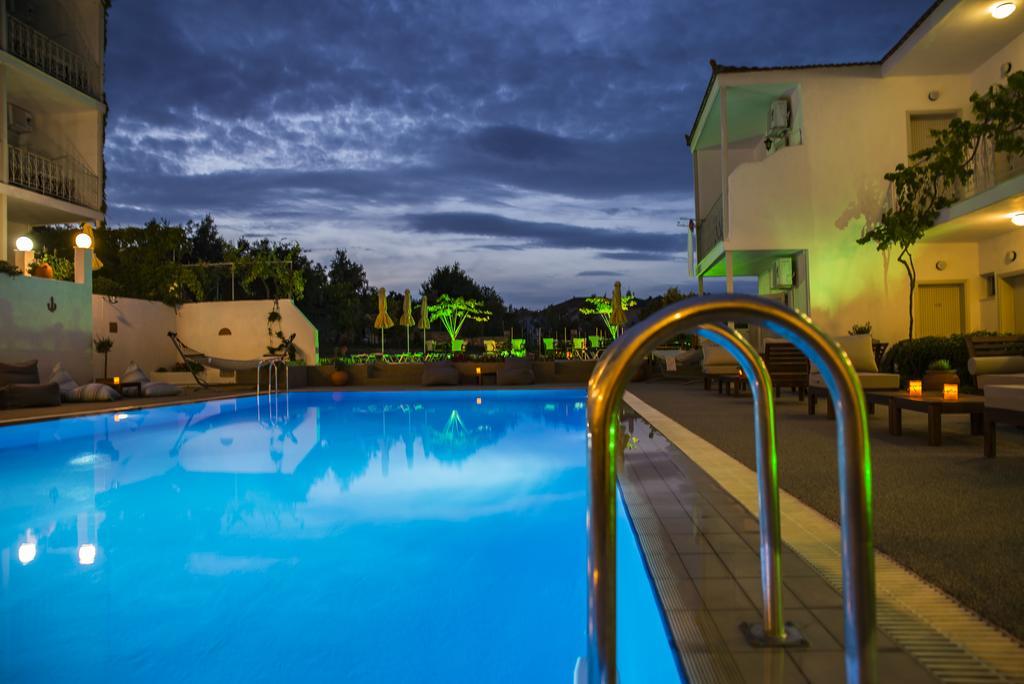 פטיטיריון Hotel Nereides מראה חיצוני תמונה